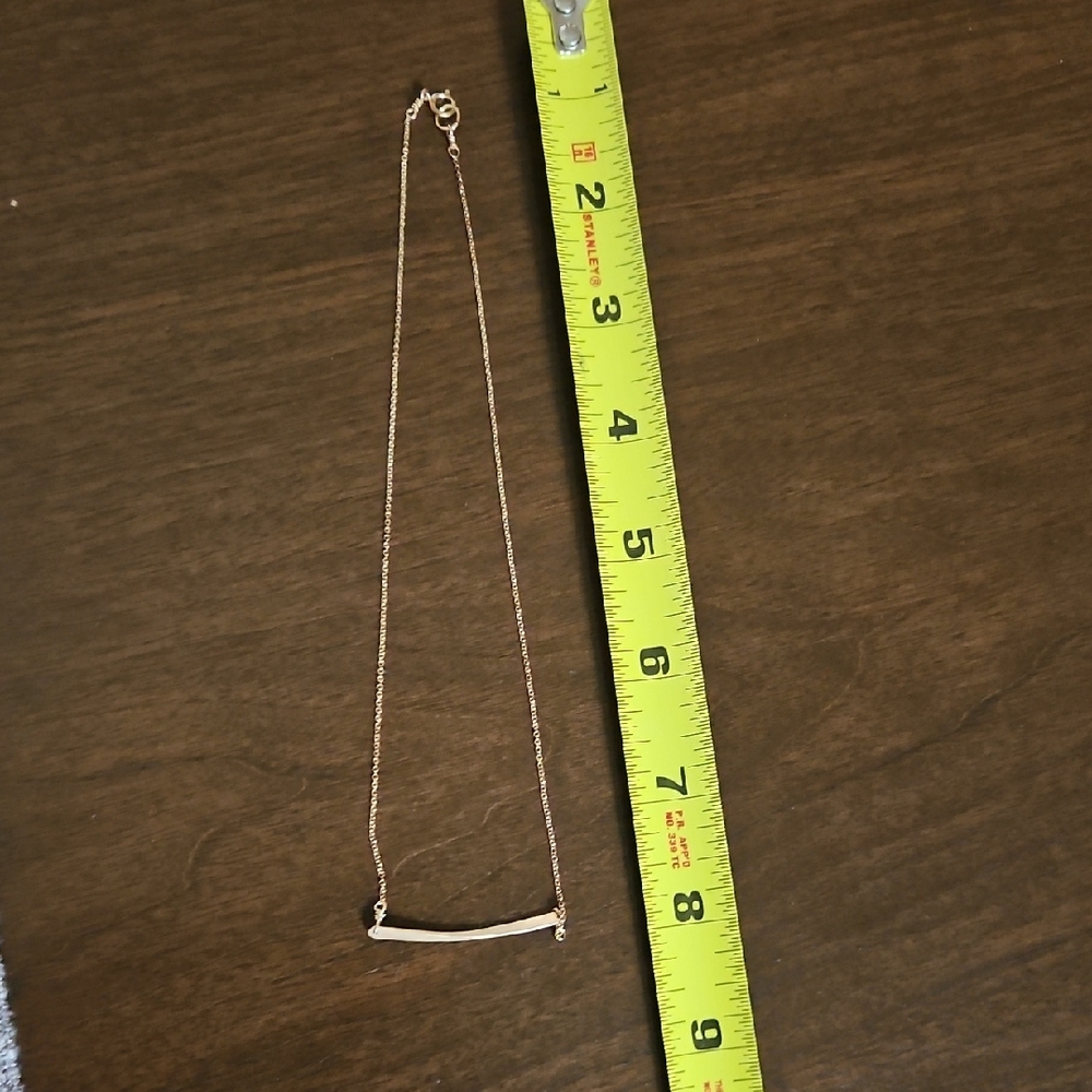 Elegant Gold Bar Necklace